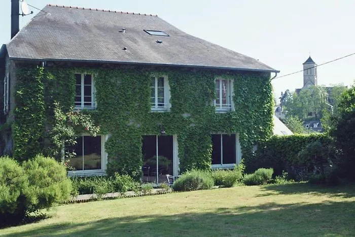 D'hotes Les Ifs Bed & Breakfast Montsûrs