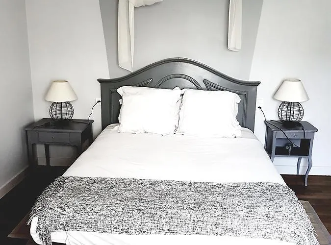 D'hotes Les Ifs 3* Montsûrs