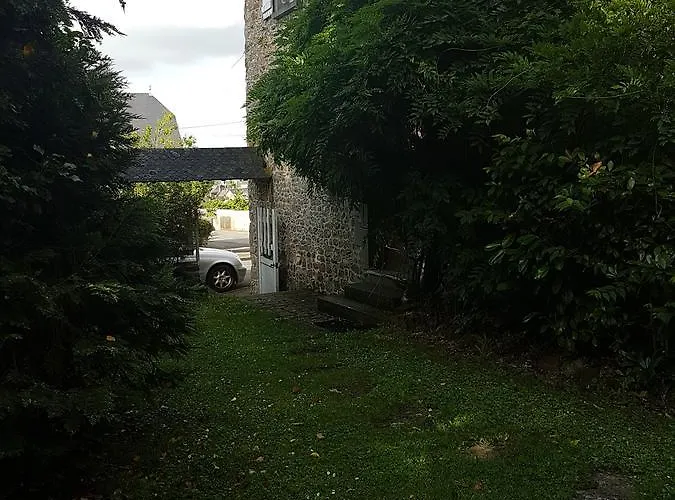 D'hotes Les Ifs 3* Montsûrs