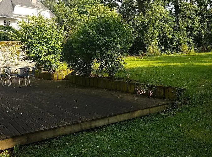 D'hotes Les Ifs Bed & Breakfast 3*